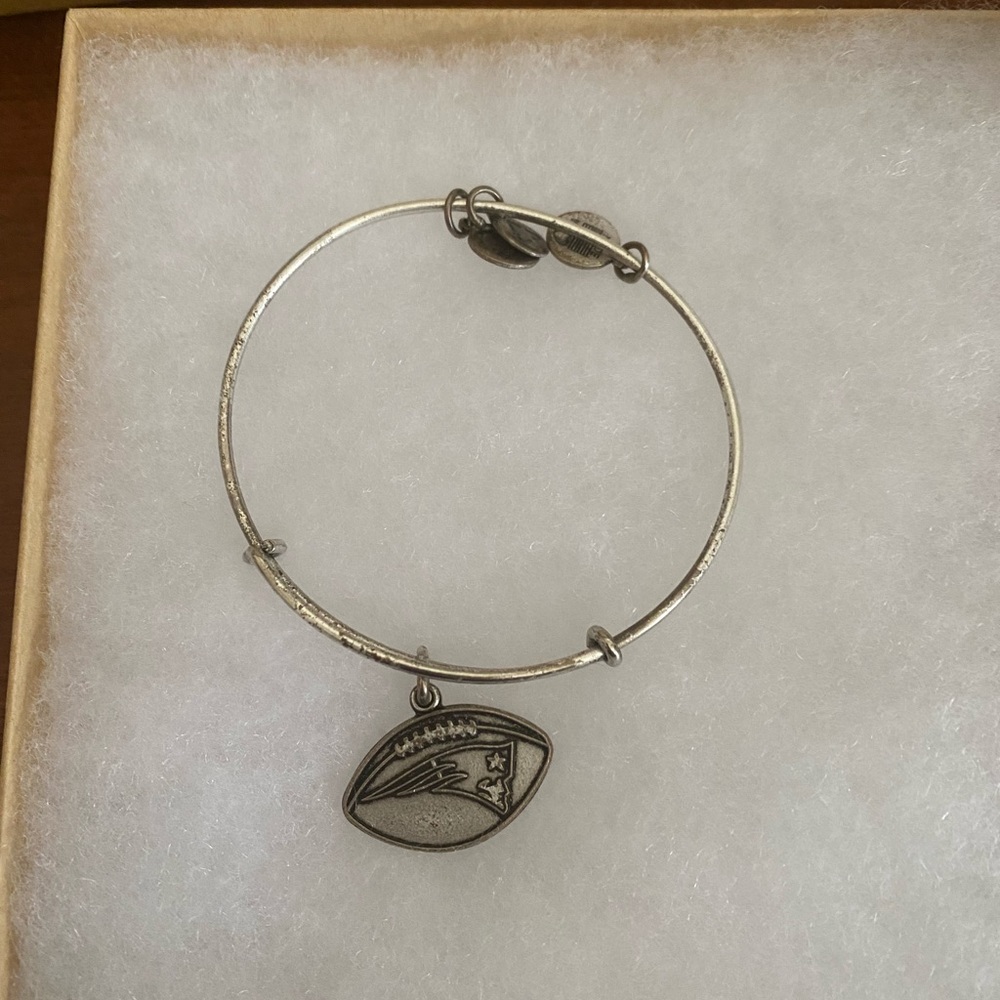 Alex and Ani New England patriots football bracelet